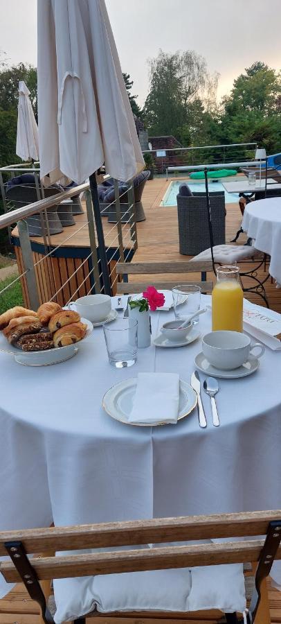 Montaigu  Chambres D'Hotes Le Relais Globe Trotteur المظهر الخارجي الصورة