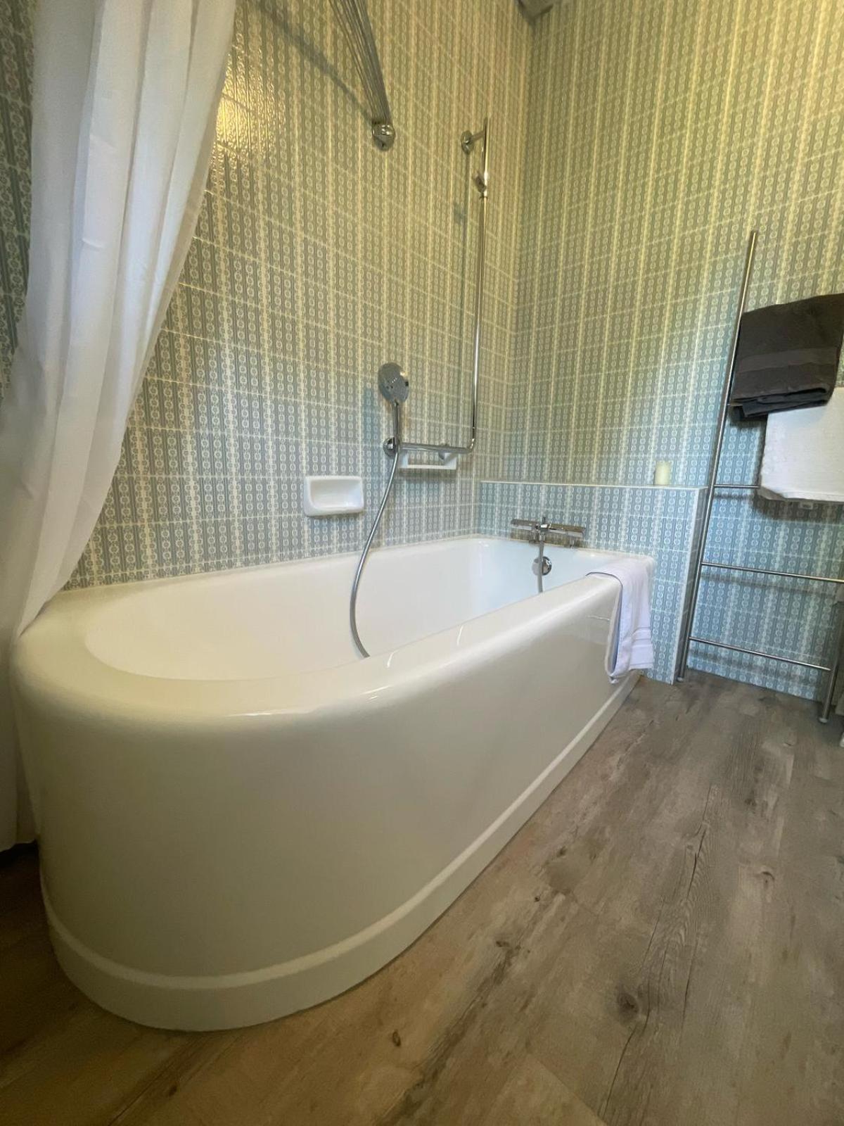 Montaigu  Chambres D'Hotes Le Relais Globe Trotteur المظهر الخارجي الصورة