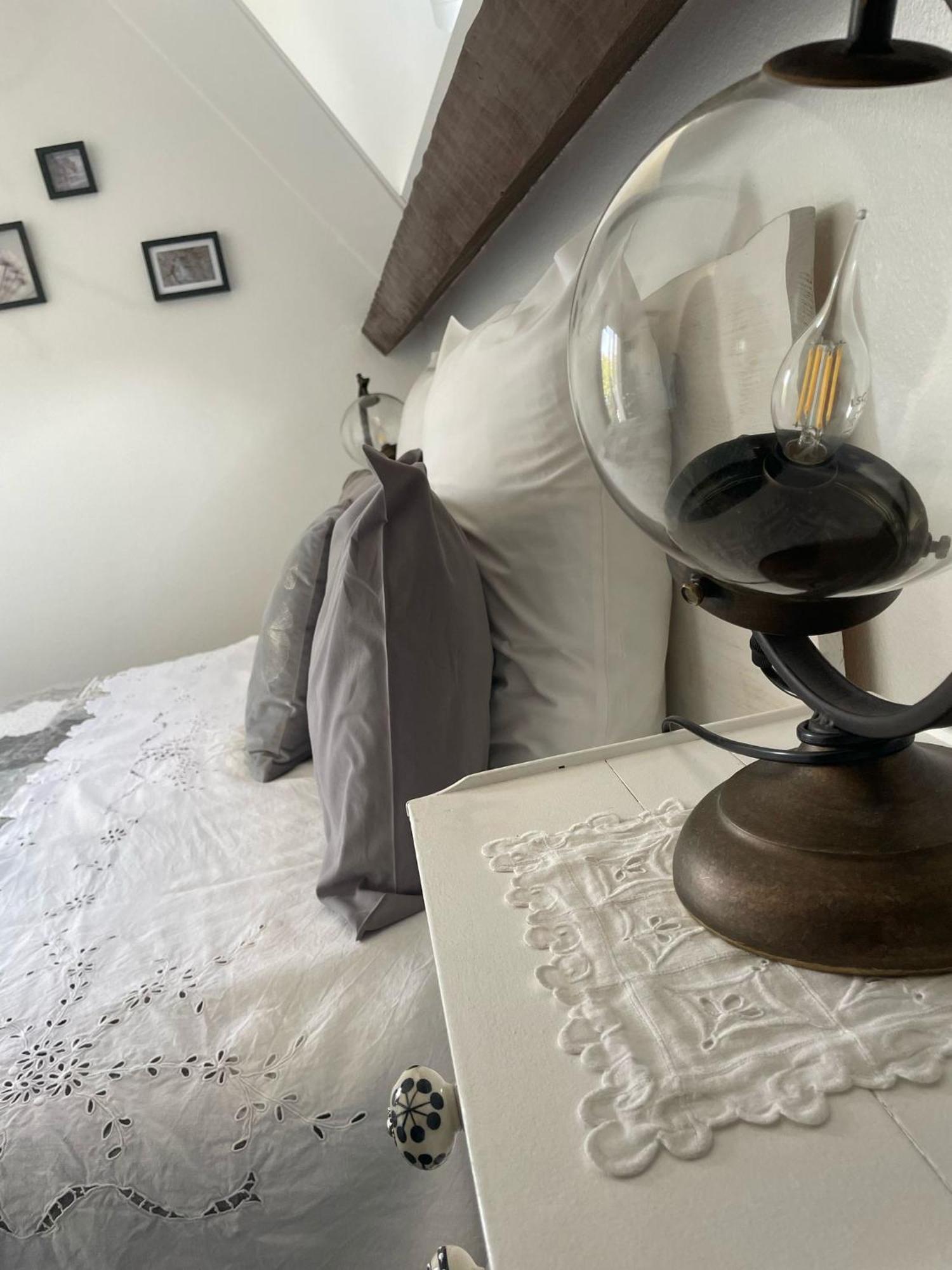 Montaigu  Chambres D'Hotes Le Relais Globe Trotteur المظهر الخارجي الصورة